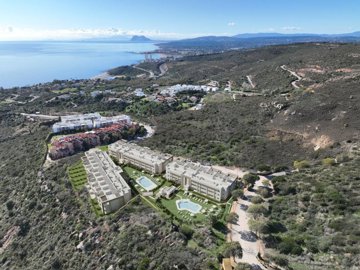 c12-grand-bay-apartments-manilva-aerial-jun-2