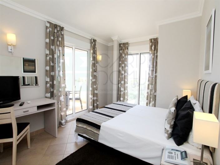 Image No.14-3 Bed House for sale