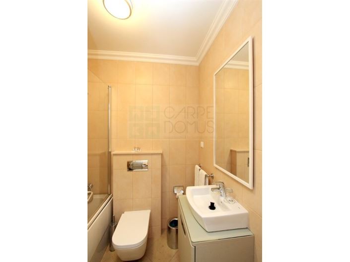 Image No.18-3 Bed House for sale