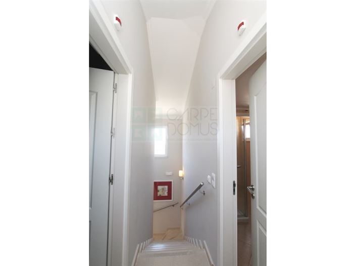 Image No.19-2 Bed House for sale