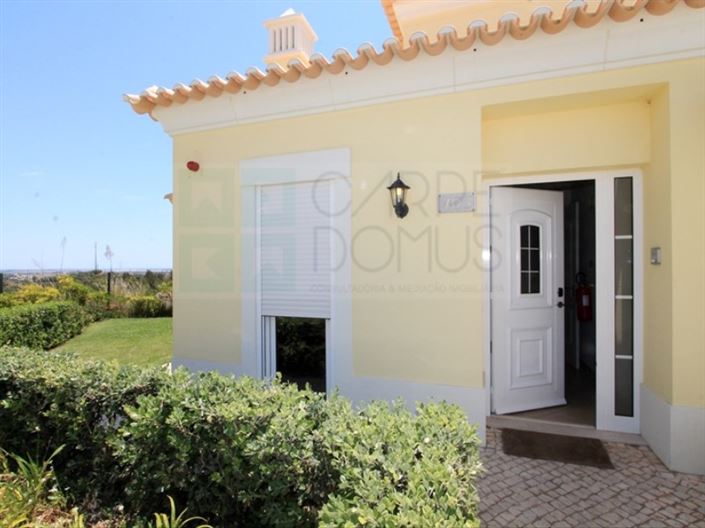 Image No.8-2 Bed House for sale