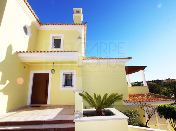 Image No.104-5 Bed House for sale