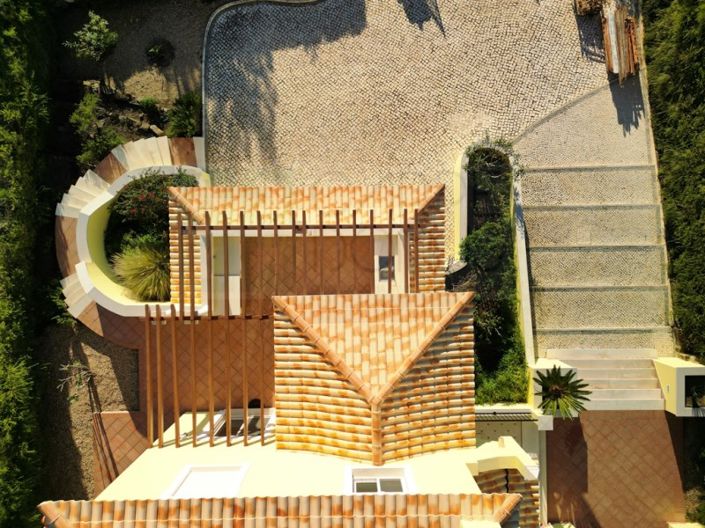 Image No.107-5 Bed House for sale