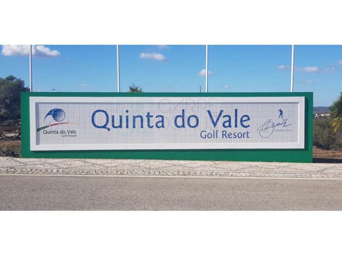 Image No.111-5 Bed House for sale