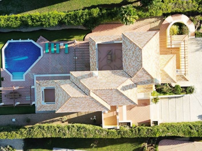 Image No.11-5 Bed House for sale