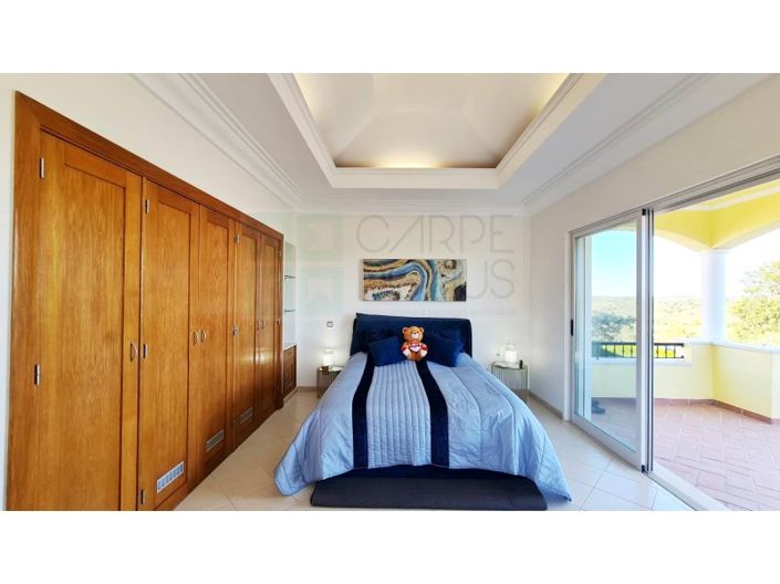 Image No.73-5 Bed House for sale