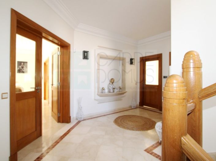 Image No.88-5 Bed House for sale