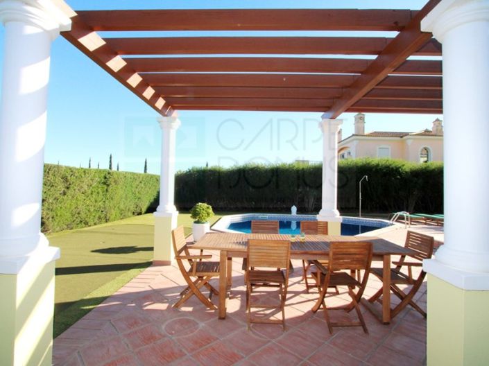 Image No.90-5 Bed House for sale