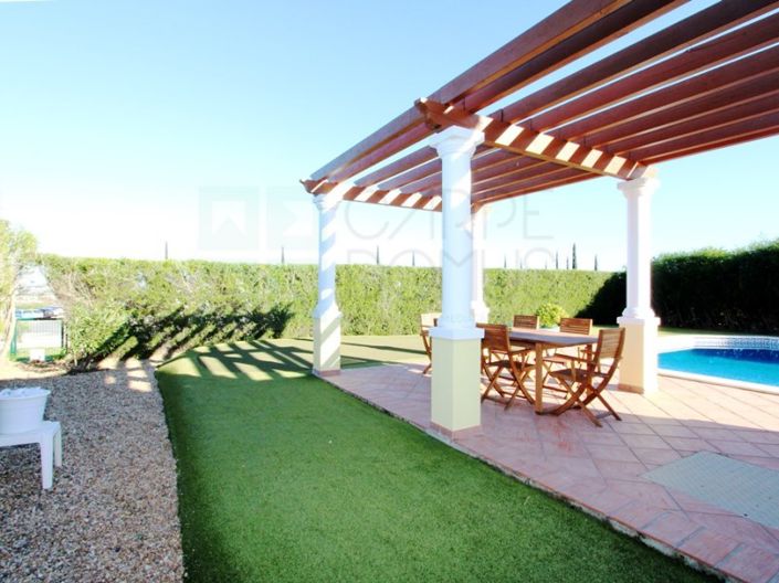 Image No.92-5 Bed House for sale