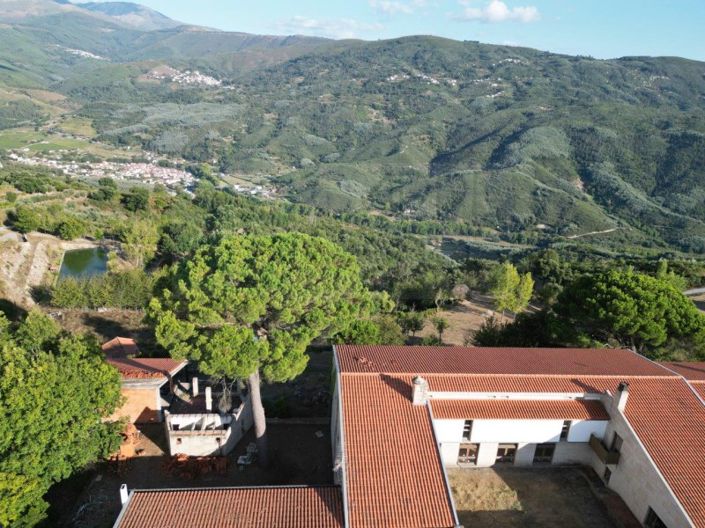 Image No.3-30 Bed Hotel for sale