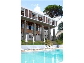 Image No.2-Un hôtel de 30 chambres à vendre à Oliveira do Hospital