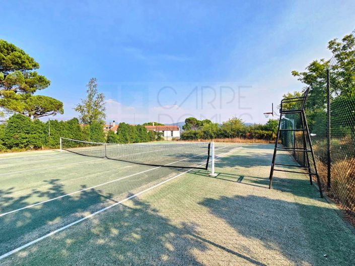 Image No.107-30 Bed Hotel for sale