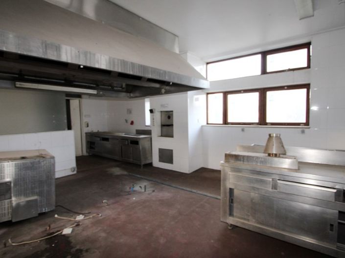 Image No.47-30 Bed Hotel for sale