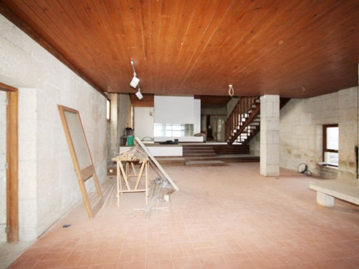 Image No.52-30 Bed Hotel for sale