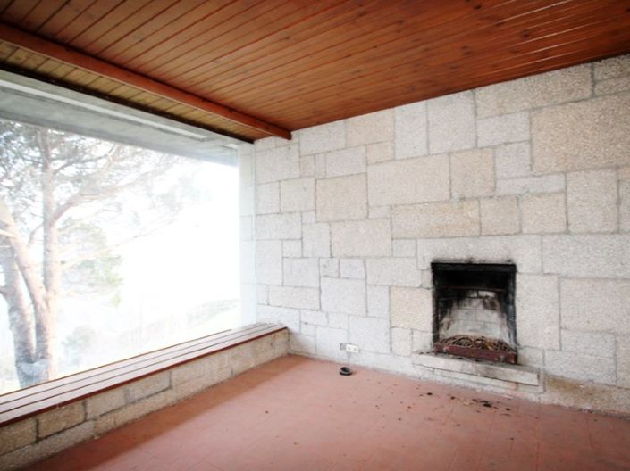 Image No.54-30 Bed Hotel for sale