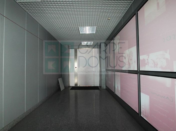 Image No.21-Commercial for sale