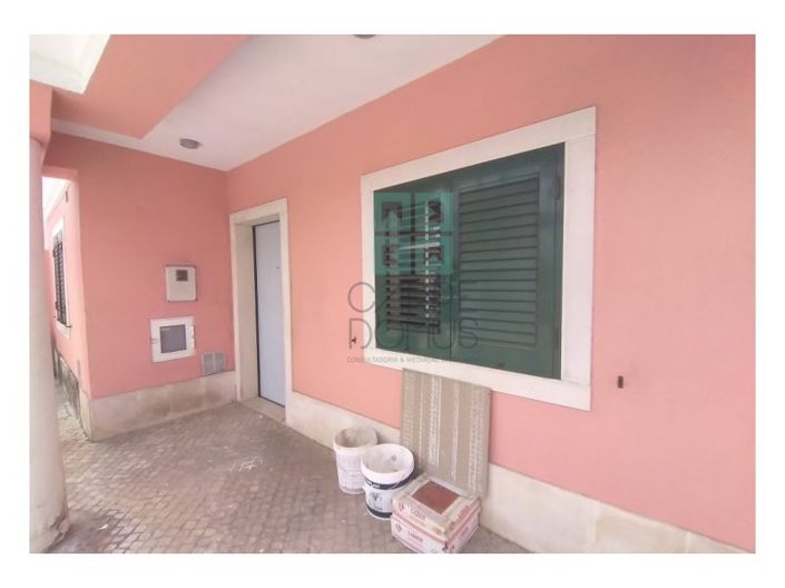 Image No.11-5 Bed House for sale