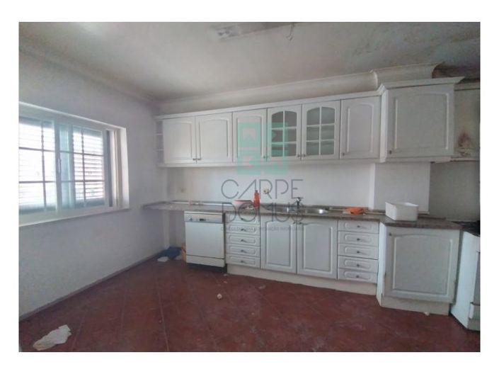 Image No.24-5 Bed House for sale