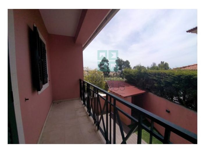 Image No.4-5 Bed House for sale