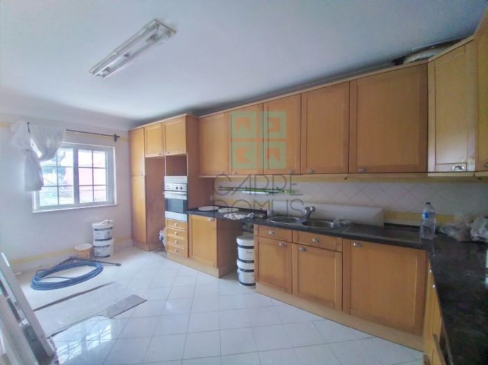 Image No.47-5 Bed House for sale