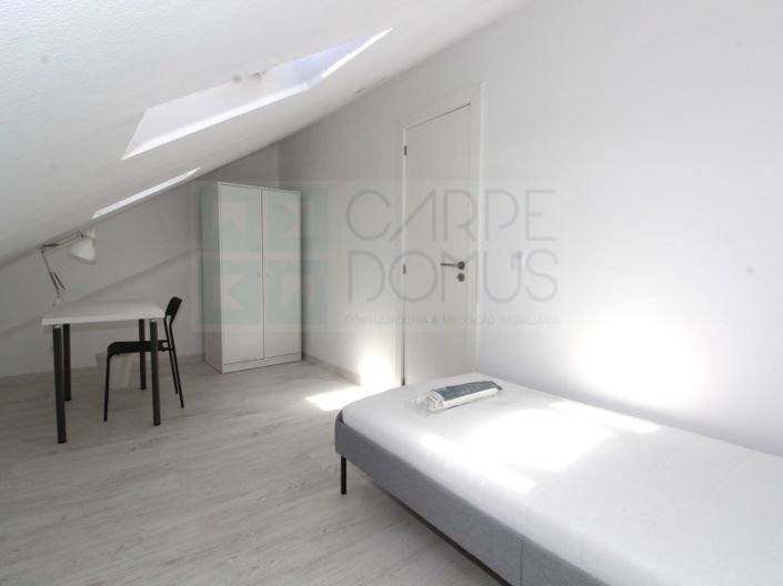 Image No.16-9 Bed House for sale