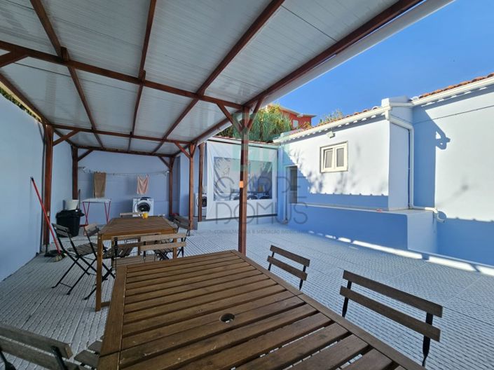 Image No.20-9 Bed House for sale