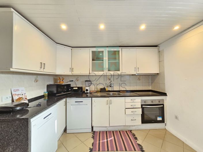 Image No.40-9 Bed House for sale
