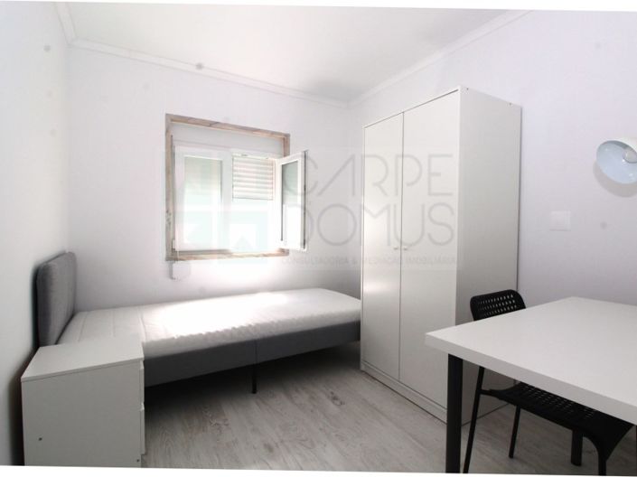 Image No.9-9 Bed House for sale