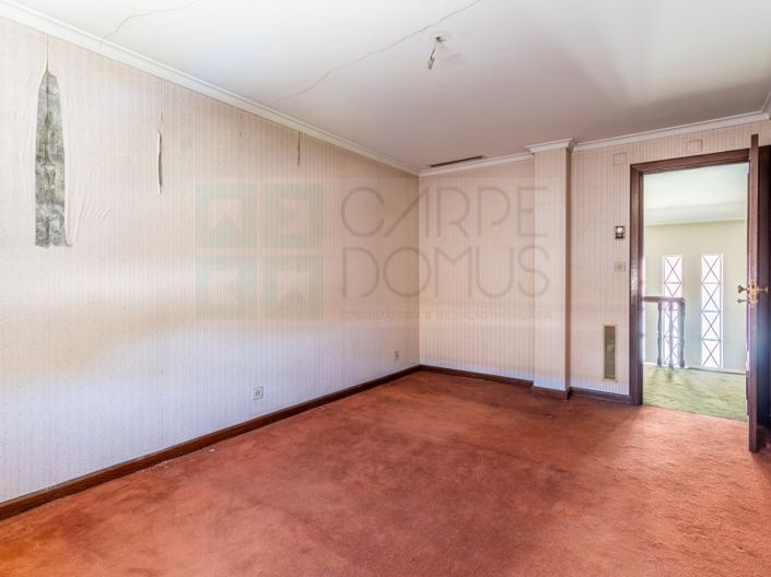 Image No.14-9 Bed House for sale