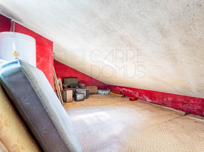 Image No.17-9 Bed House for sale