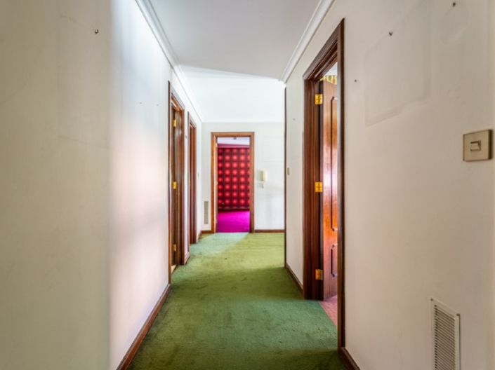 Image No.4-9 Bed House for sale