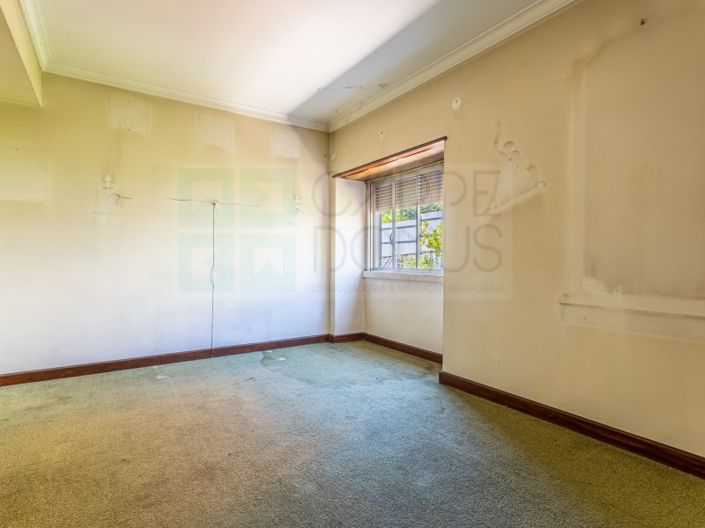 Image No.60-9 Bed House for sale