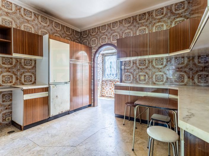 Image No.61-9 Bed House for sale