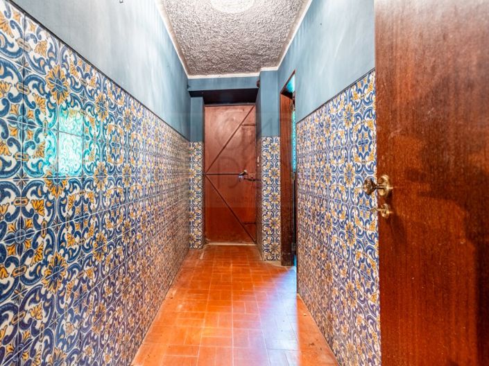 Image No.71-9 Bed House for sale