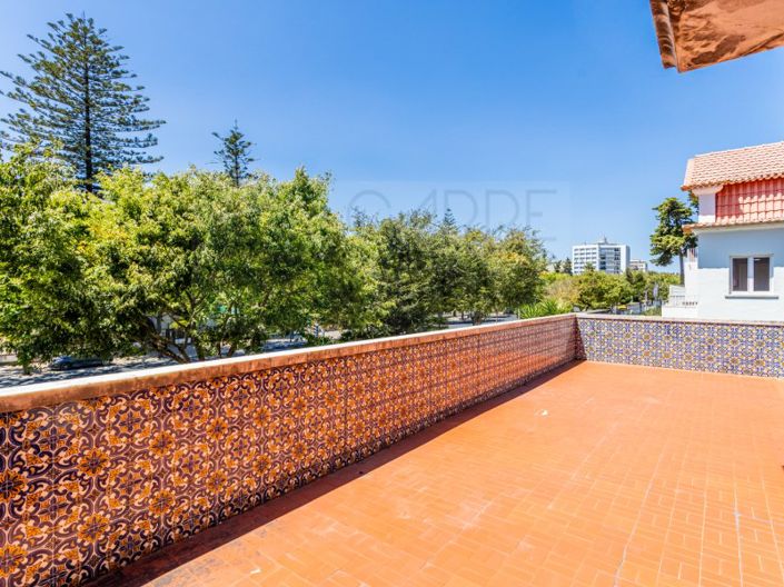 Image No.74-9 Bed House for sale