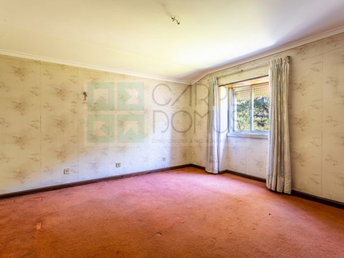 Image No.8-9 Bed House for sale