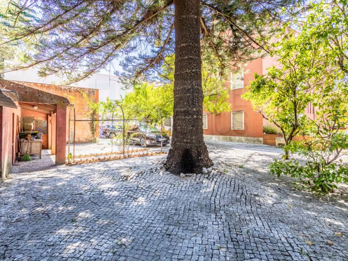 Image No.88-9 Bed House for sale