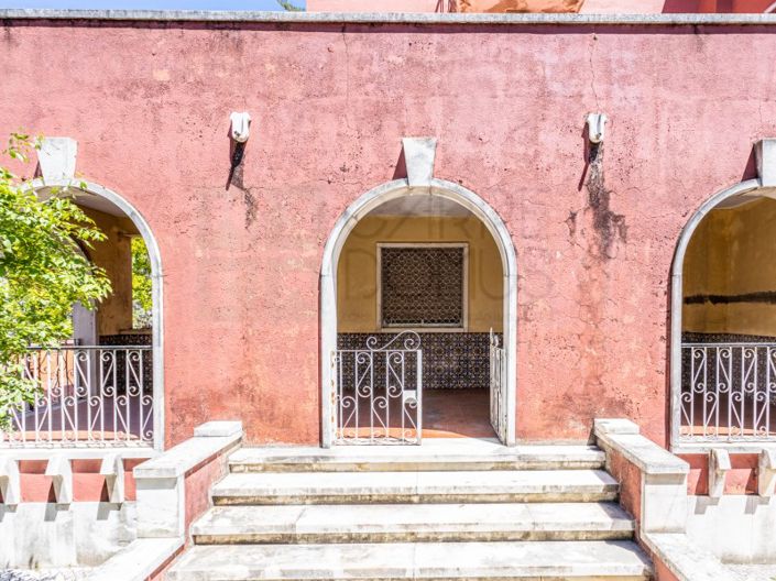 Image No.92-9 Bed House for sale