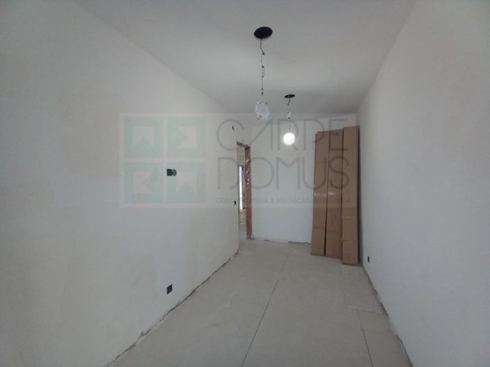 Image No.17-4 Bed Apartment for sale