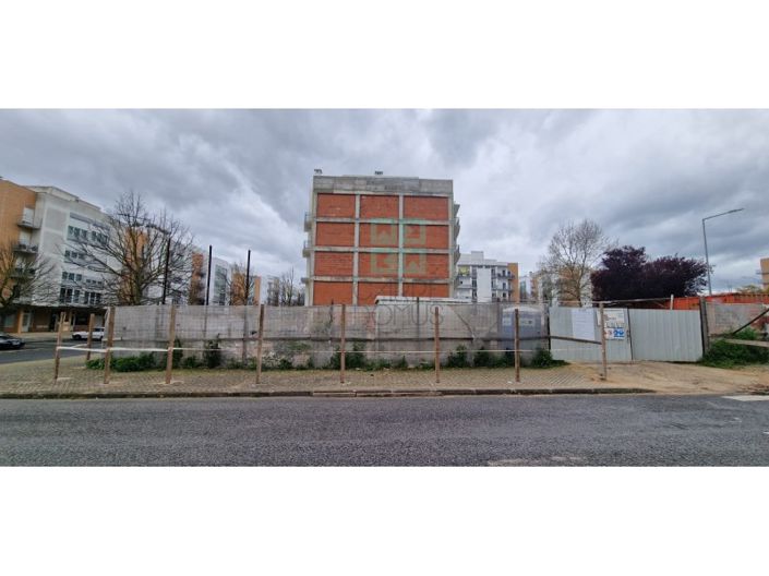 Image No.38-3 Bed Apartment for sale