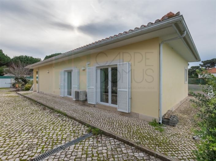 Image No.37-4 Bed House for sale