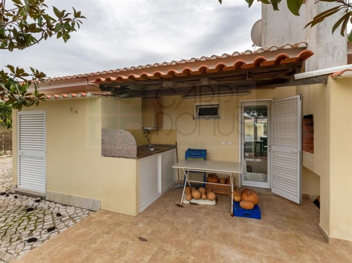 Image No.45-4 Bed House for sale