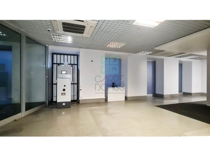 Image No.12-Commercial à vendre à Lisbon