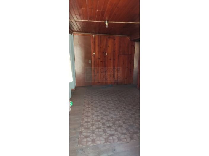 Image No.8-1 Bed House for sale