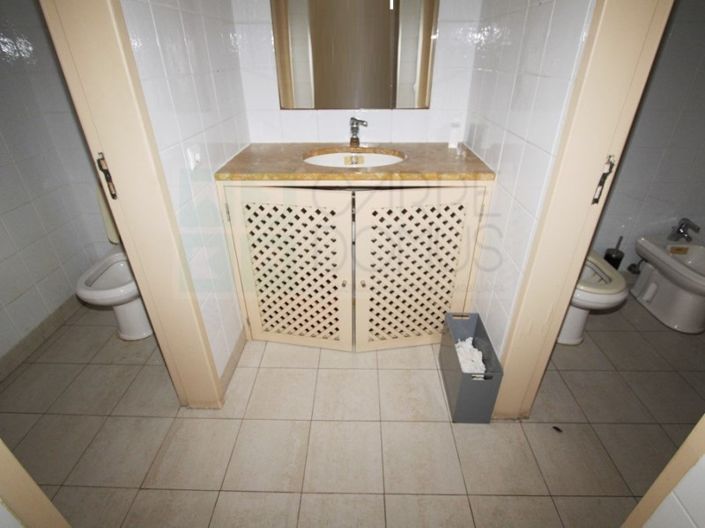 Image No.31-Commercial for sale