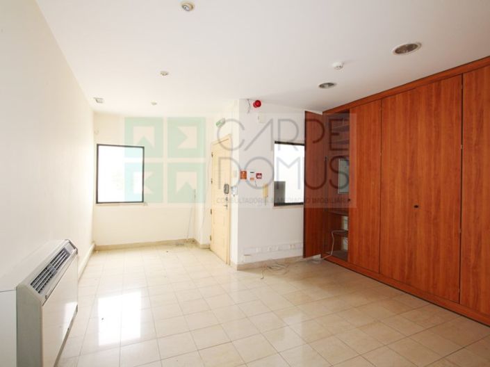 Image No.35-Commercial for sale