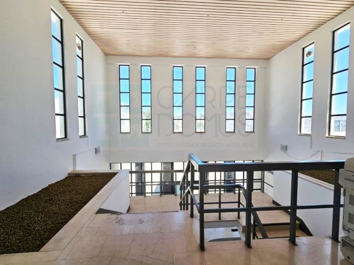 Image No.39-Commercial for sale