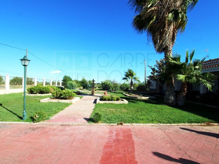 Image No.11-4 Bed House for sale