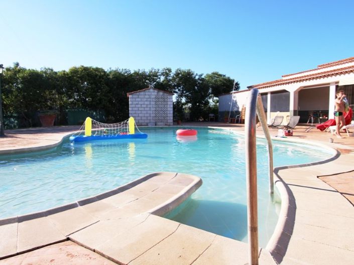 Image No.4-4 Bed House for sale