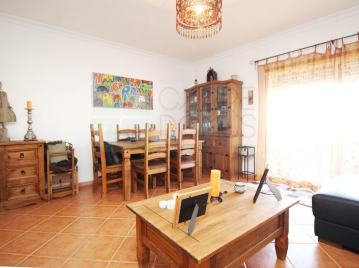 Image No.12-2 Bed House for sale